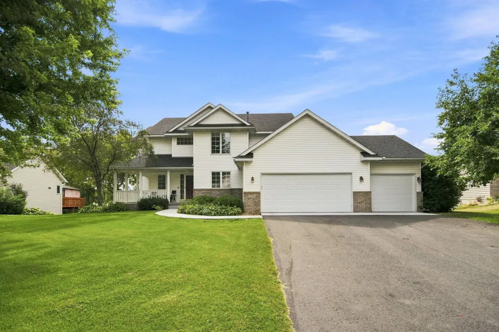 13345 54th Avenue Plymouth, MN 55442
