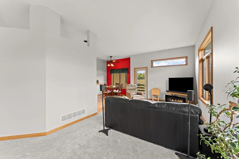 25990 Rum River Drive NW Isanti, MN 55040
