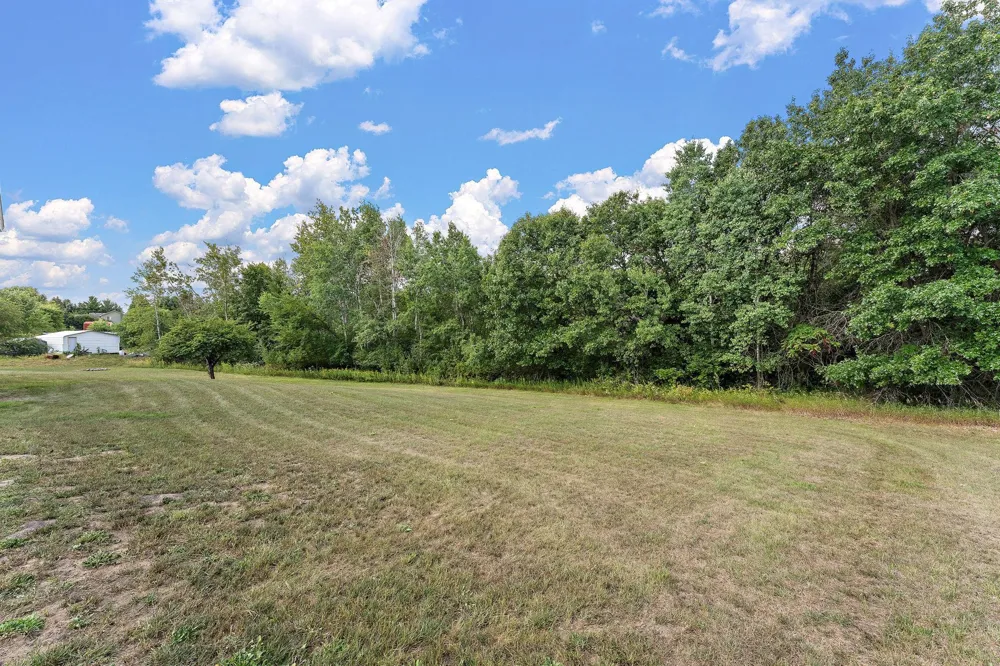 25990 Rum River Drive NW Isanti, MN 55040