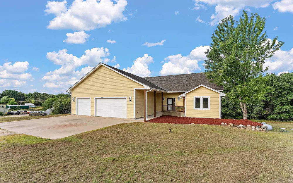 25990 Rum River Drive NW Isanti, MN 55040