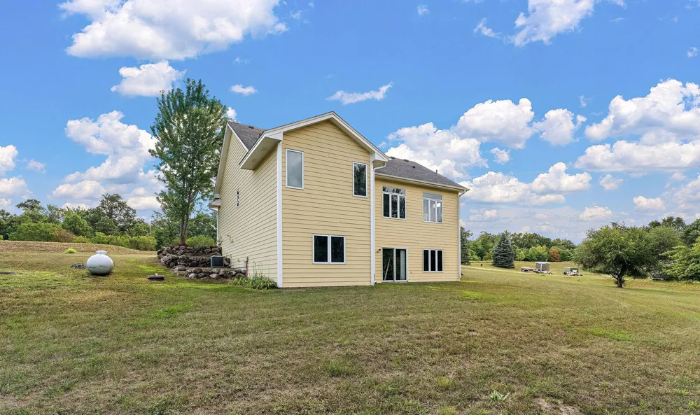 25990 Rum River Drive NW Isanti, MN 55040