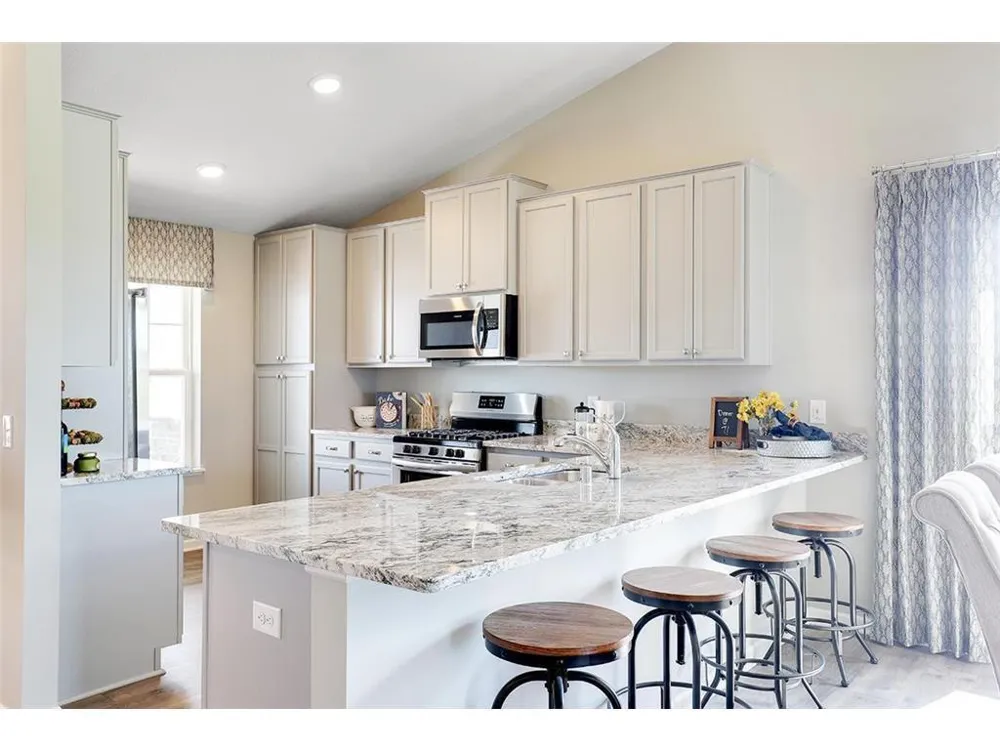 9820 Upper 89th Street S Cottage Grove, MN 55016