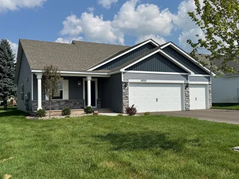 9820 Upper 89th Street S