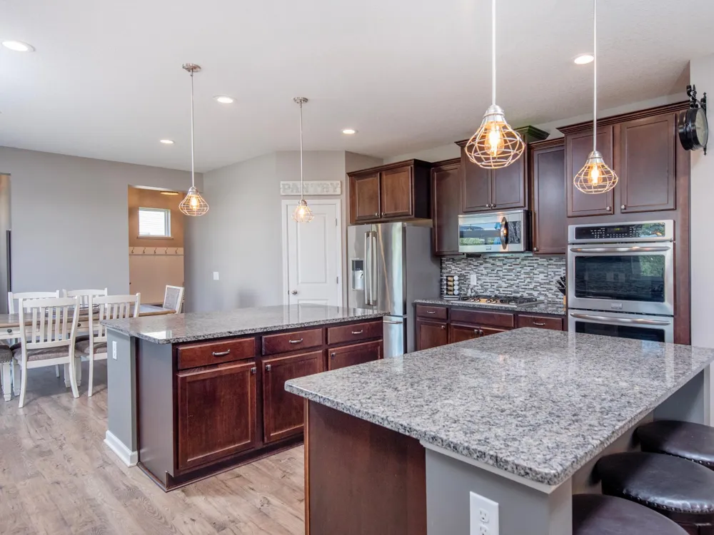 9827 66th Street S Cottage Grove, MN 55016