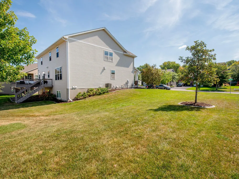 9827 66th Street S Cottage Grove, MN 55016