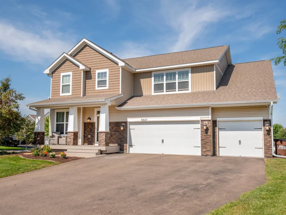 9827 66th Street S Cottage Grove, MN 55016