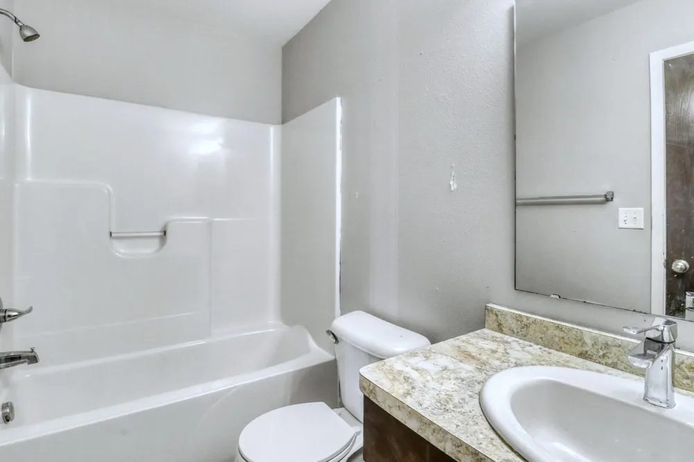 6242 63rd Avenue S Fargo, ND 58104