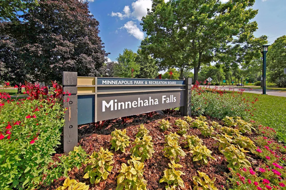 4436 42nd Avenue S Minneapolis, MN 55406