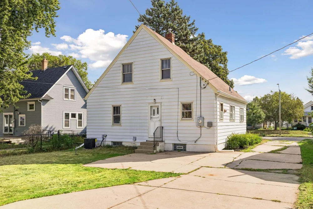 4436 42nd Avenue S Minneapolis, MN 55406