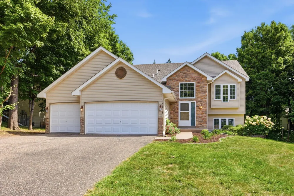 1218 Timber Lane Buffalo, MN 55313