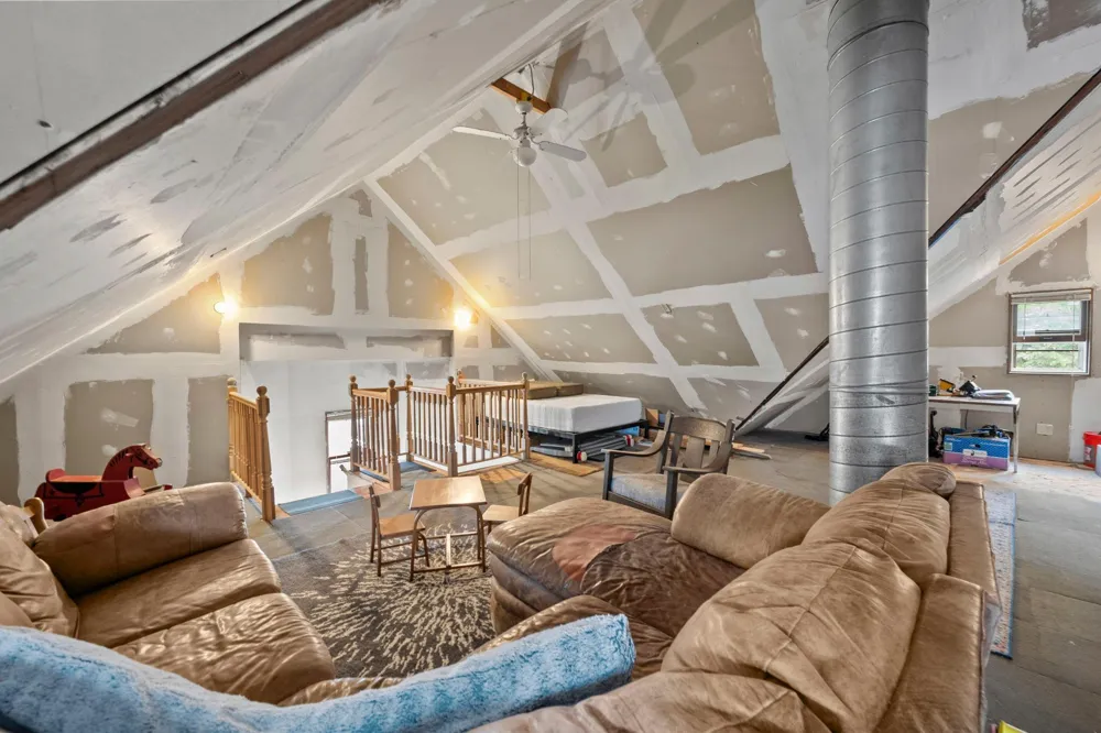 235 Kent Street Saint Paul, MN 55102