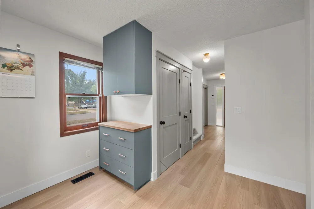235 Kent Street Saint Paul, MN 55102