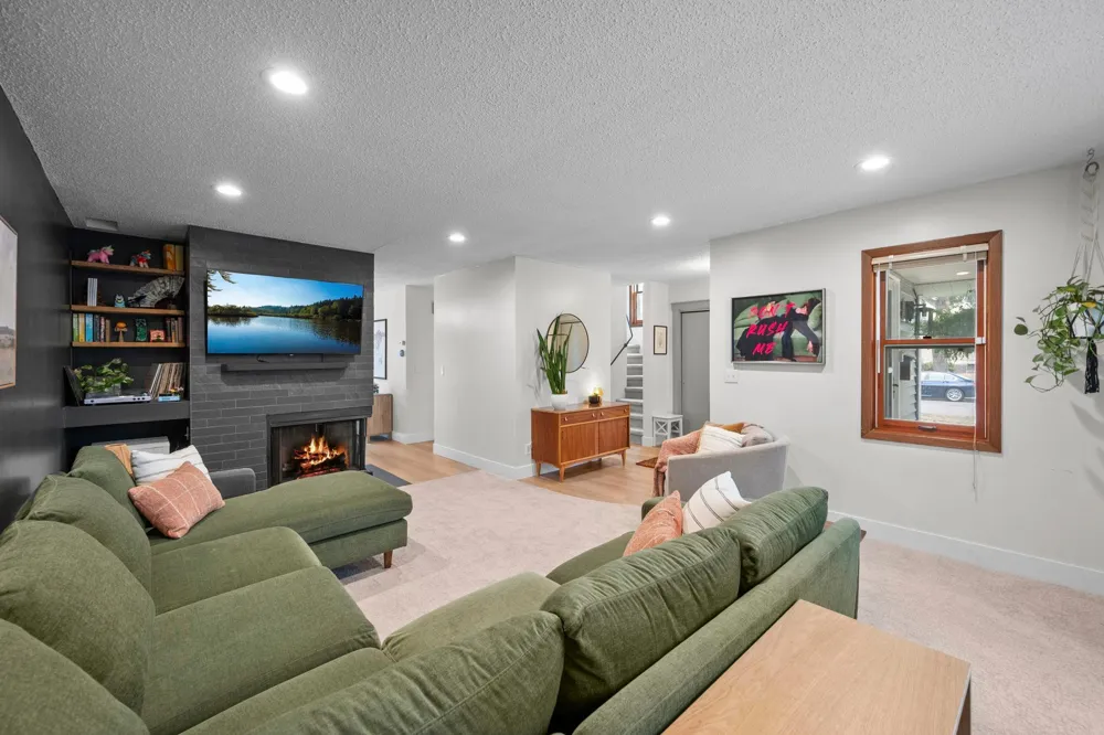235 Kent Street Saint Paul, MN 55102