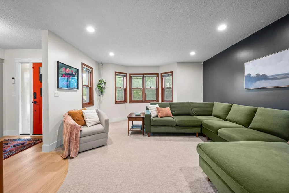 235 Kent Street Saint Paul, MN 55102