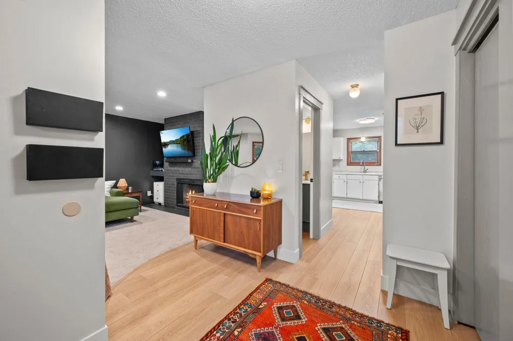 235 Kent Street Saint Paul, MN 55102