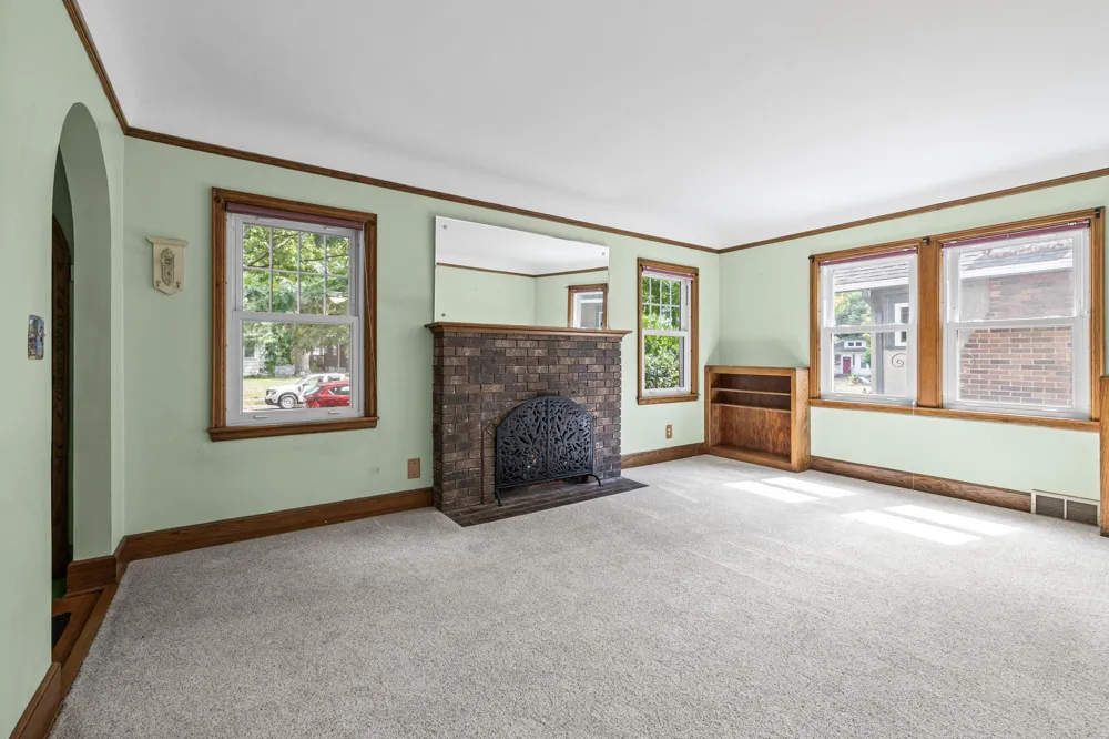 5748 1st Avenue S Minneapolis, MN 55419