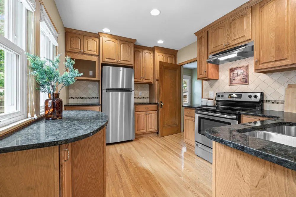 5748 1st Avenue S Minneapolis, MN 55419