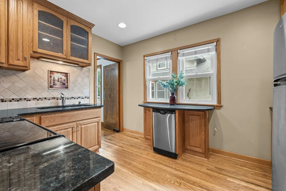 5748 1st Avenue S Minneapolis, MN 55419