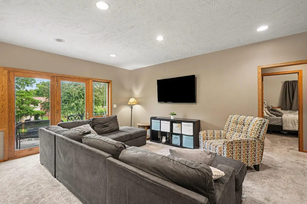 301 9th Street SE New Prague, MN 56071