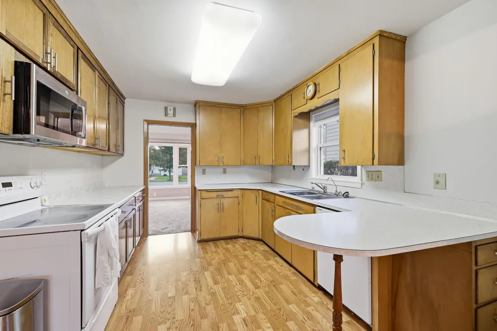 307 S 4th Street Le Sueur, MN 56058