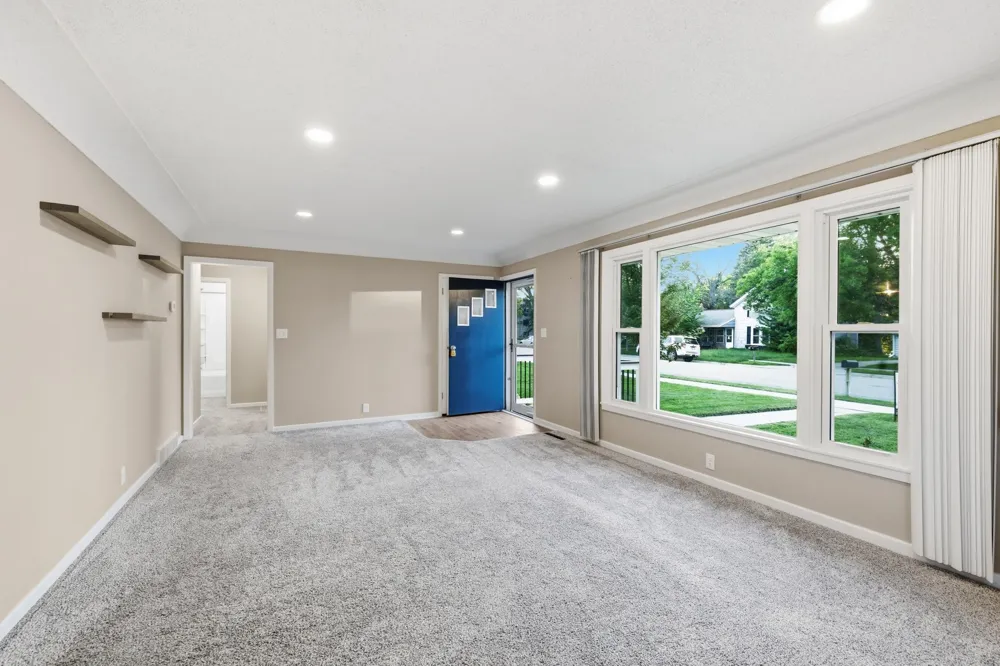 307 S 4th Street Le Sueur, MN 56058