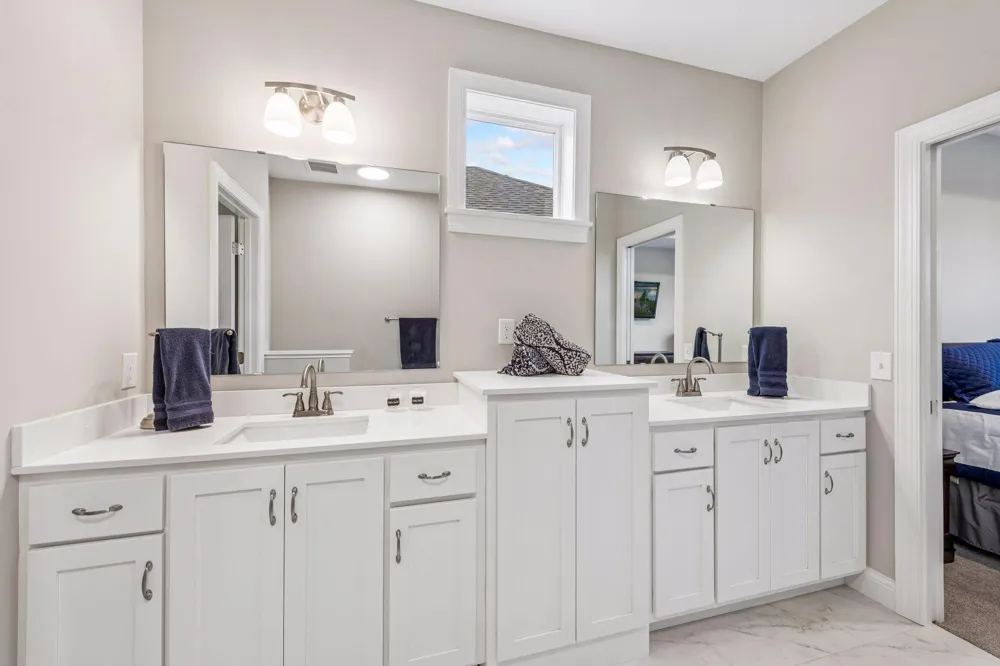 1558 Spruce Street Farmington, MN 55024