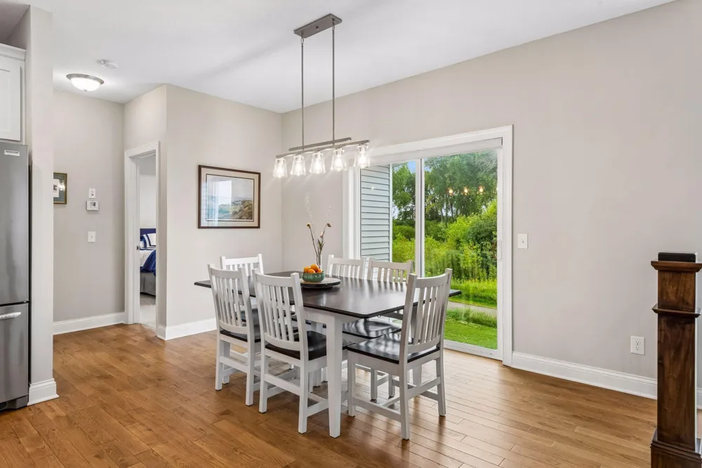 1558 Spruce Street Farmington, MN 55024