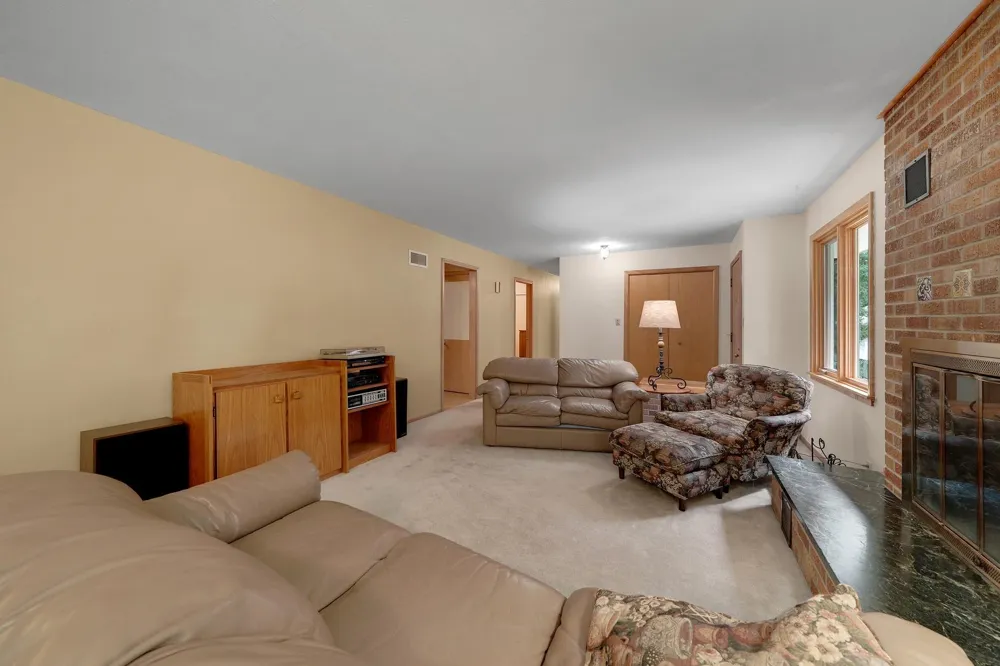 14616 Wildcrest Road Minnetonka, MN 55345