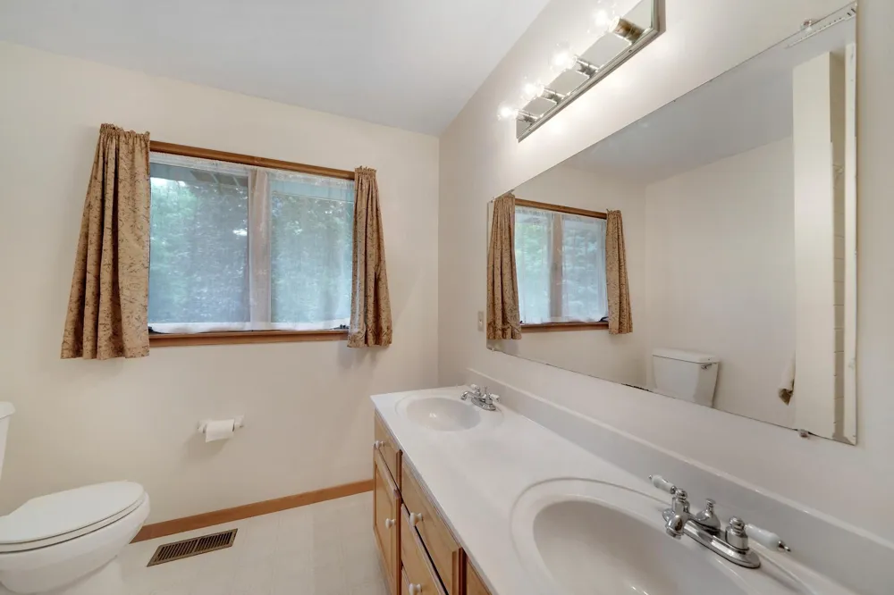 14616 Wildcrest Road Minnetonka, MN 55345