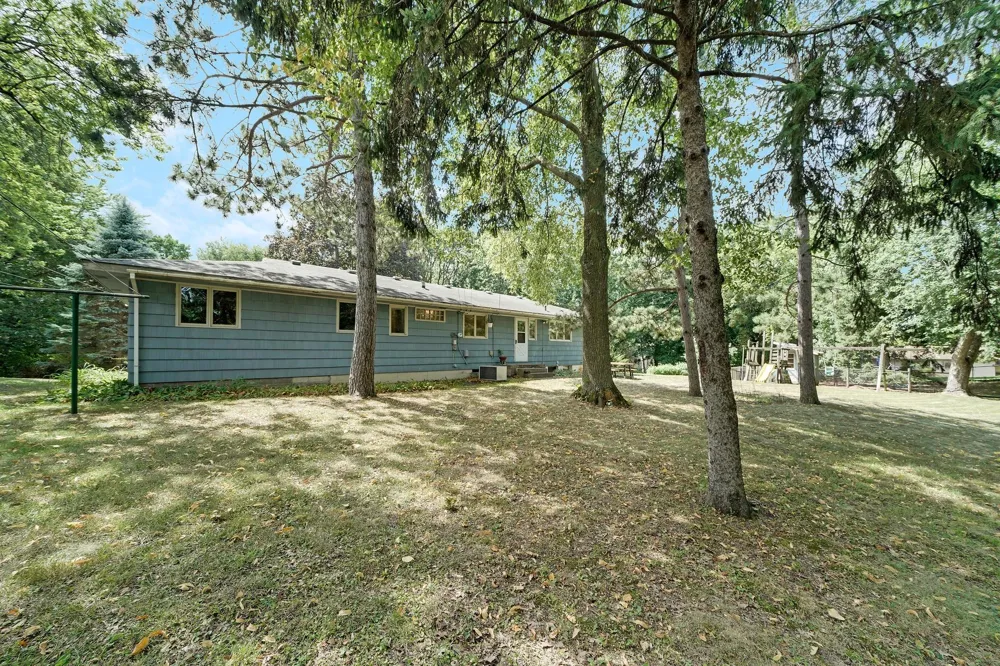 14616 Wildcrest Road Minnetonka, MN 55345