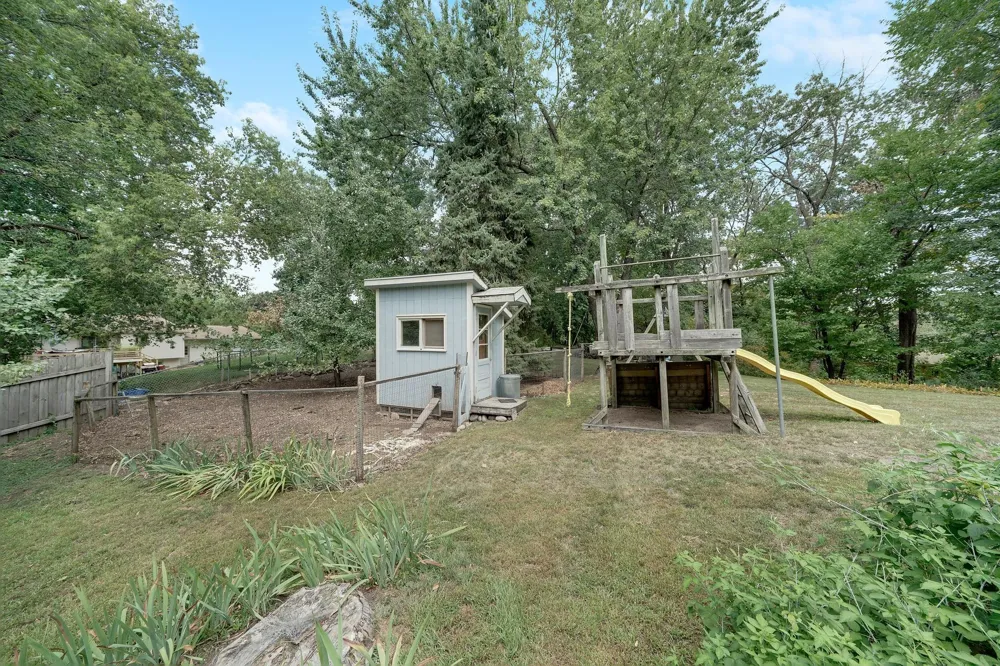 14616 Wildcrest Road Minnetonka, MN 55345