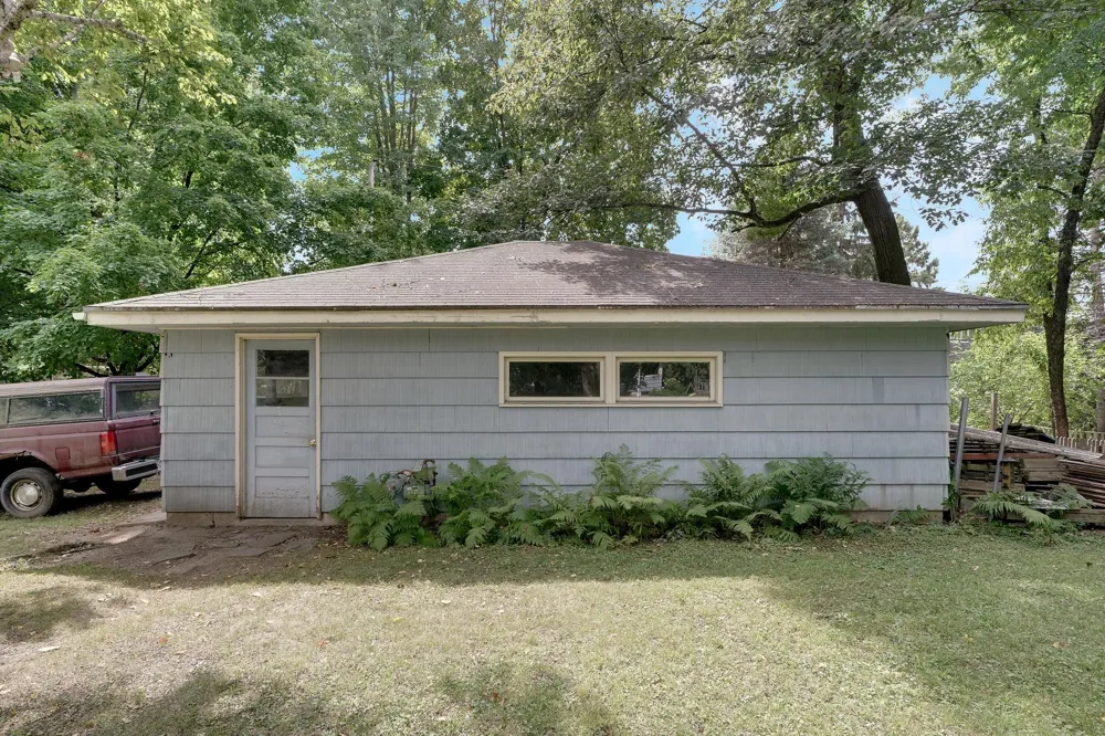 14616 Wildcrest Road Minnetonka, MN 55345