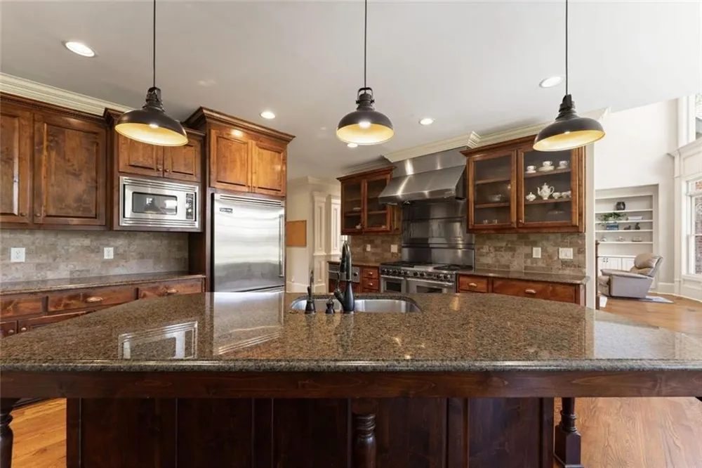 6077 Green Tree Lane Gainesville, GA 30506