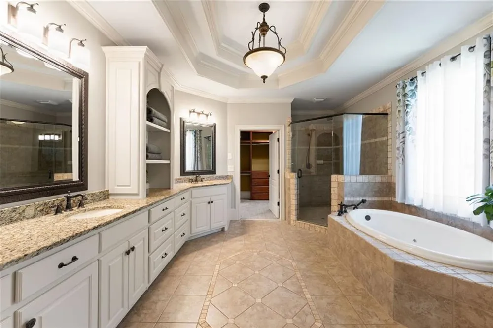 6077 Green Tree Lane Gainesville, GA 30506