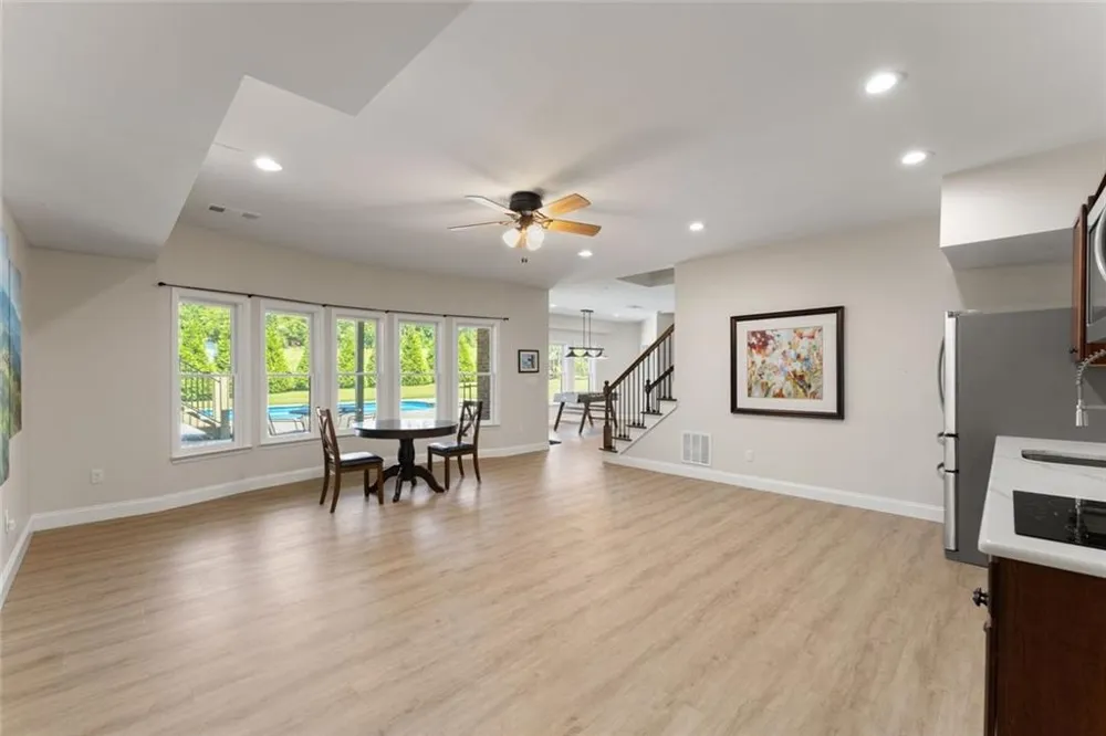 6077 Green Tree Lane Gainesville, GA 30506