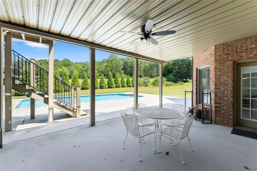 6077 Green Tree Lane Gainesville, GA 30506