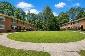 1010 Sexton Drive #10 Stone Mountain, GA 30083