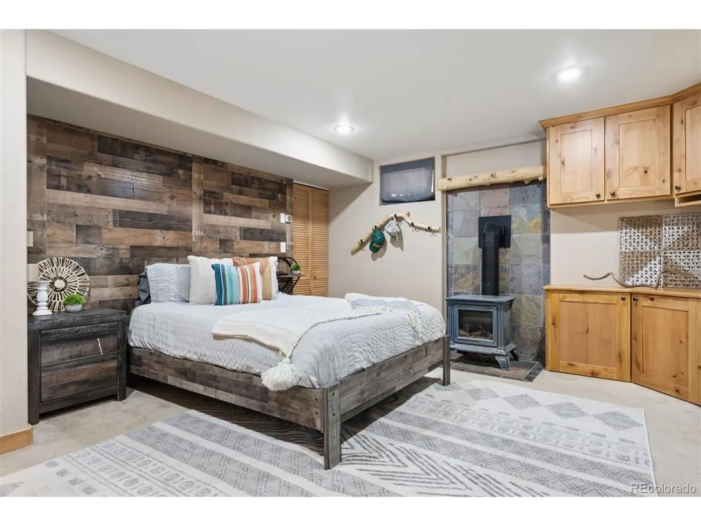 4388 Witter Gulch Road Evergreen, CO 80439