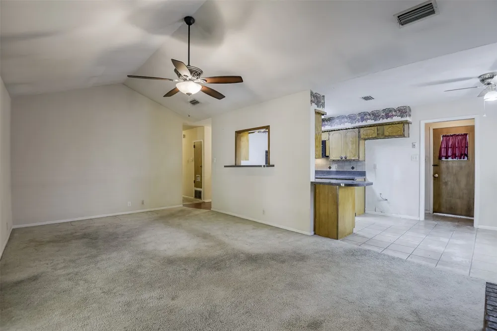 102 Alamo Street Waxahachie, TX 75165