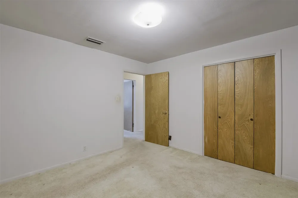 102 Alamo Street Waxahachie, TX 75165