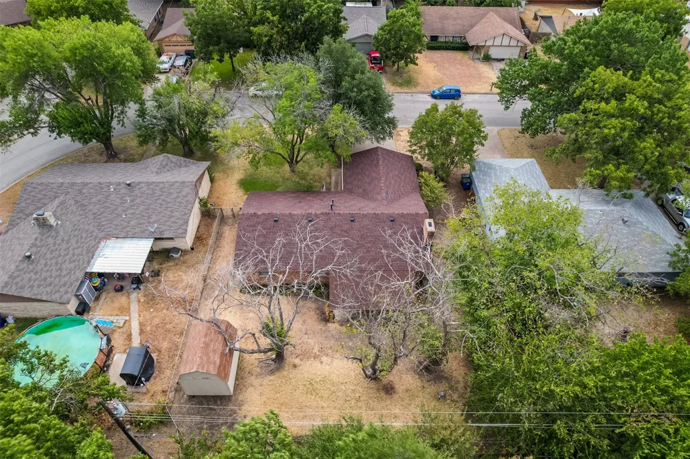 102 Alamo Street Waxahachie, TX 75165