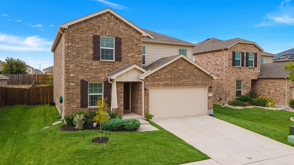 1308 Trace Drive Aubrey, TX 76227