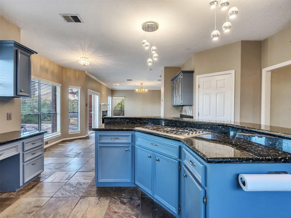 114 Bayou Bend Drive League City, TX 77573