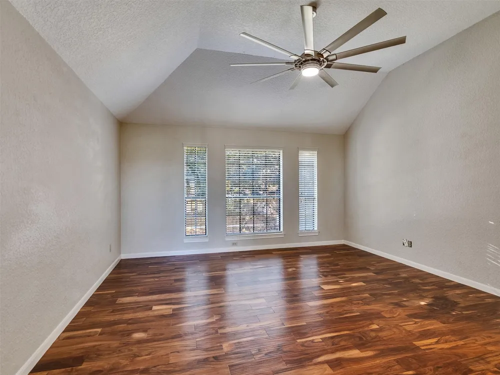 114 Bayou Bend Drive League City, TX 77573