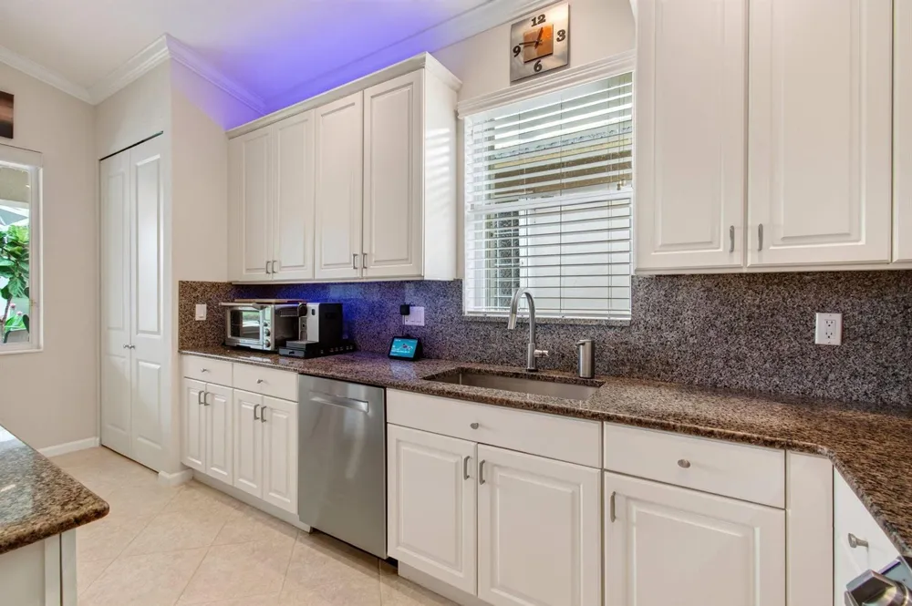 2271 Egret Cove Drive West Palm Beach, FL 33411