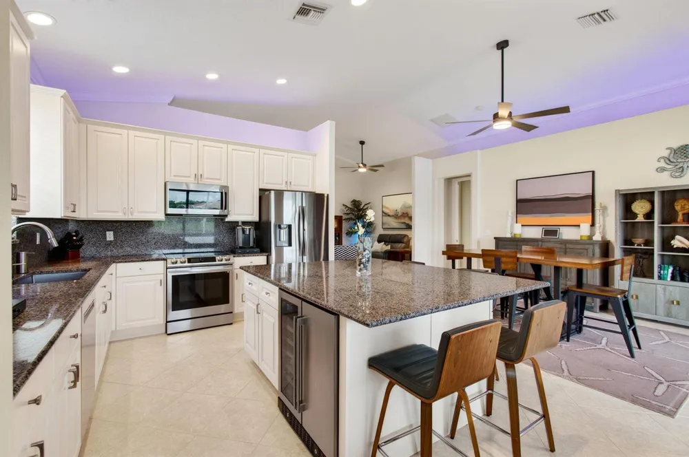 2271 Egret Cove Drive West Palm Beach, FL 33411