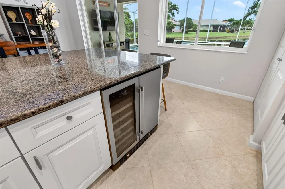 2271 Egret Cove Drive West Palm Beach, FL 33411