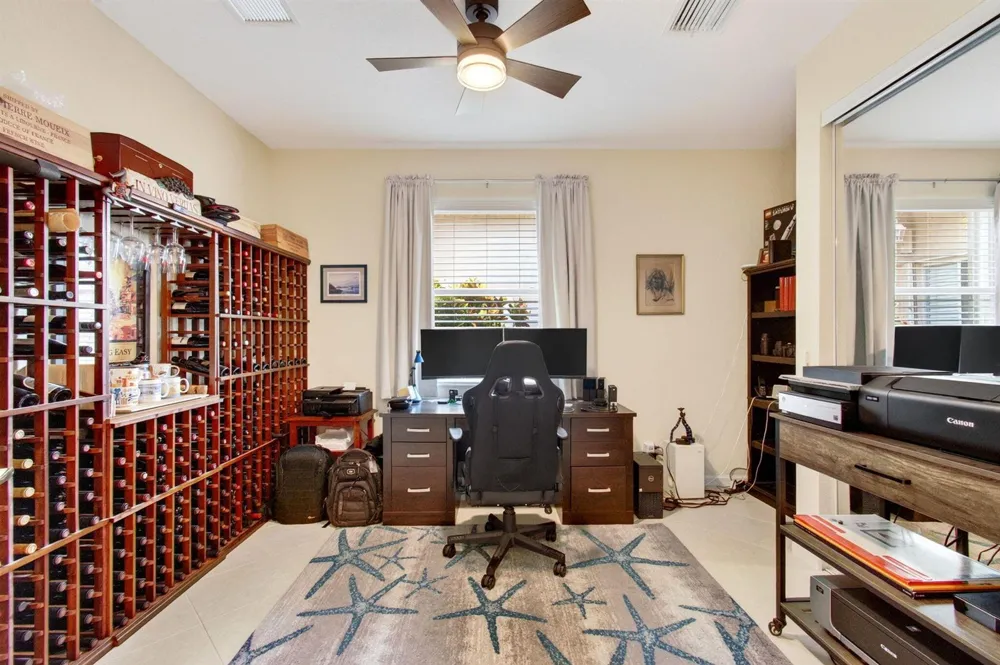 2271 Egret Cove Drive West Palm Beach, FL 33411
