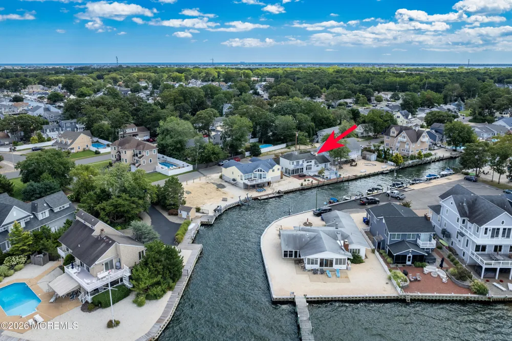 39 Lagoon Drive E Brick, NJ 08723