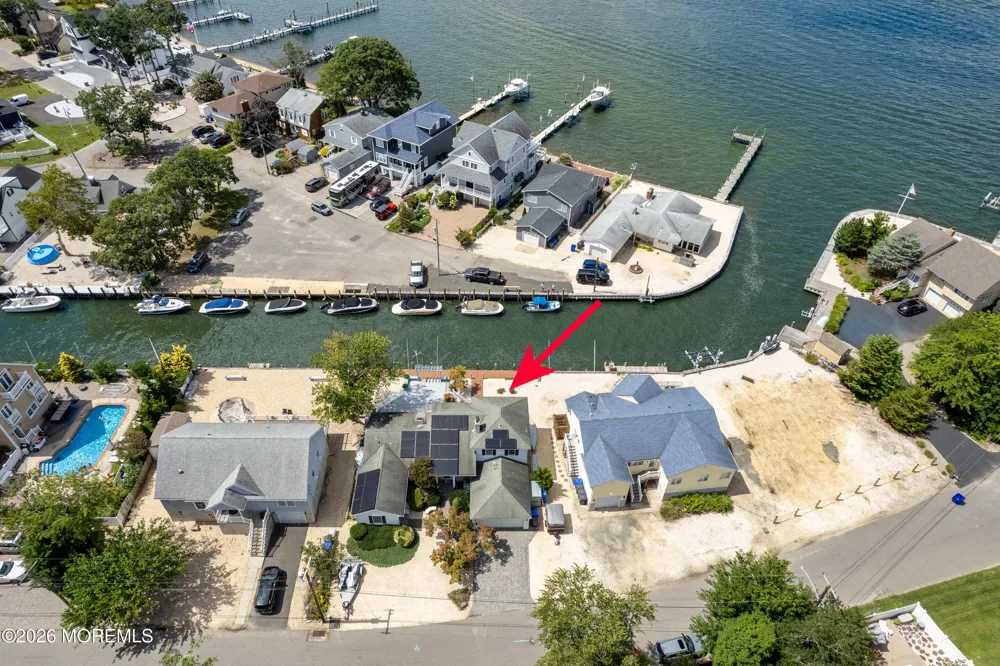 39 Lagoon Drive E Brick, NJ 08723